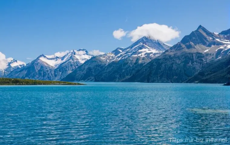 AI 기반 경영 의사결정 - Here are three detailed image generation prompts in English, keeping all your essential guidelines i...